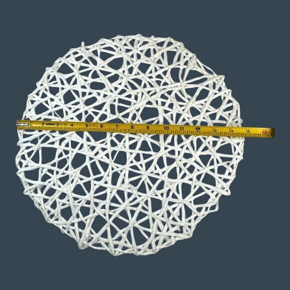 Real Simple White Woven Rattan Set of 6 Round Placemats Boho Cottage Granny Core - Picture 4 of 5